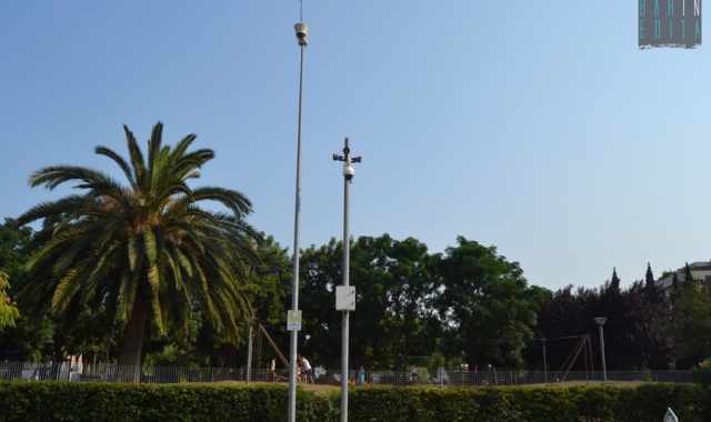 Bari, telecamere segrete ovunque: chi ci spia? Ma a Japigia sono distrutte